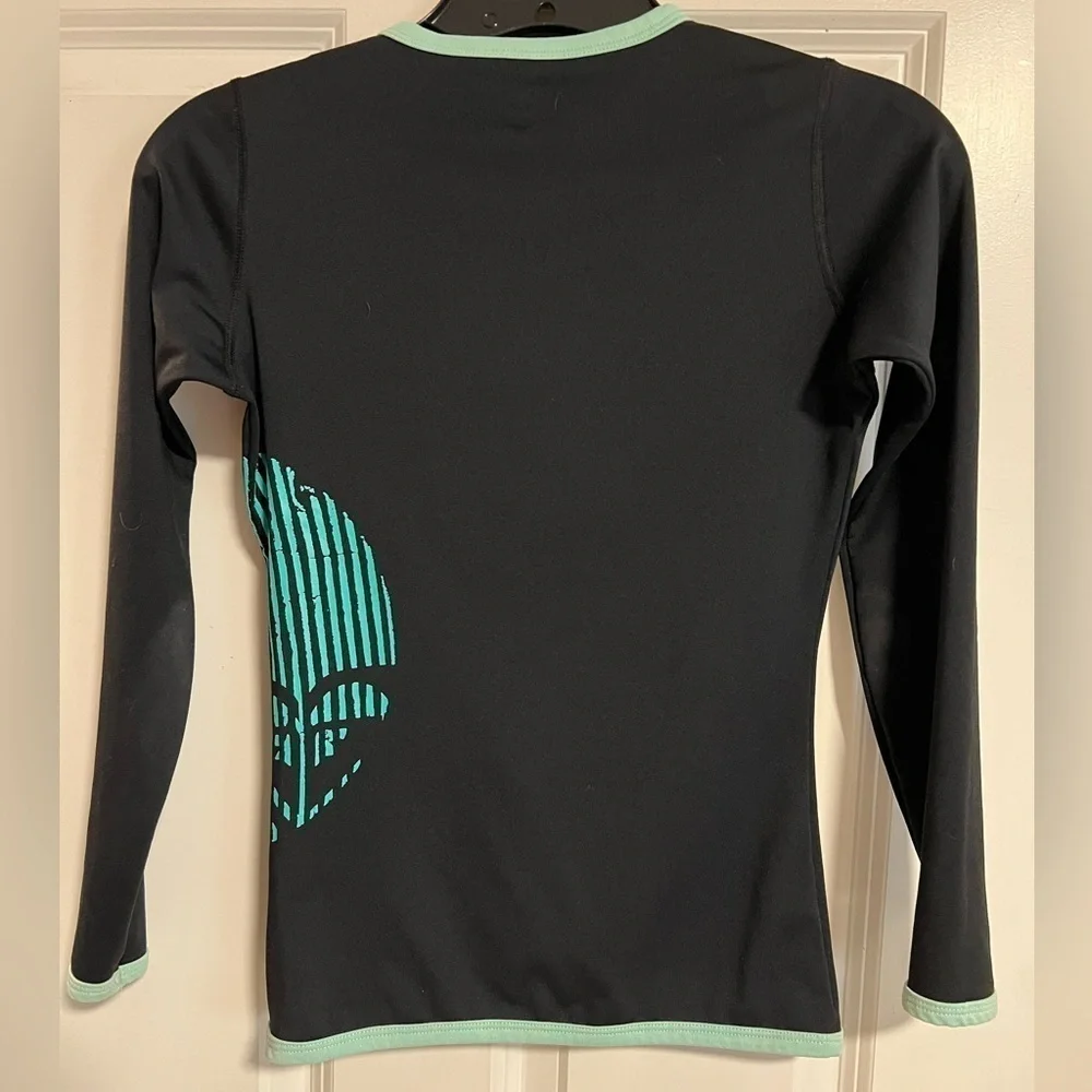 Roxy SPF Rashguard - Small - Picture 2 of 4